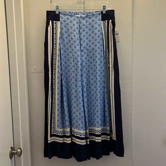 Anthropologie Maeve Printed Pleated A-Line Culottes Sz M 💙🤍💙 - Picture 4 of 7